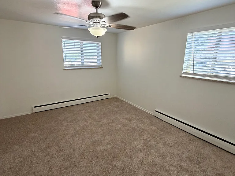 5560 S Sherman St #4 — Photo 4