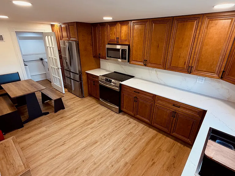8490 Grand Canal Dr — Photo 15