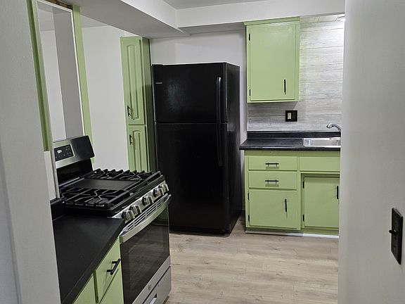 4th image of 508 Emerson St #510