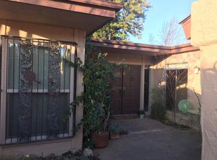 466 W San Ramon Ave APT 102, Fresno, CA 93704