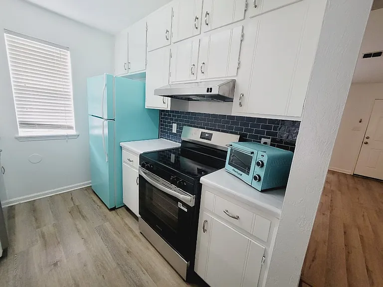 2939 Par Ln — Photo 10