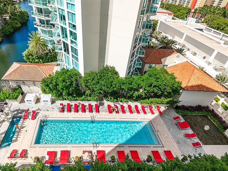 200 Sunny Isles Blvd #21204 — Photo 29