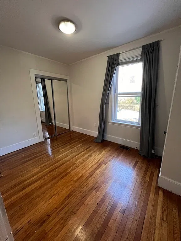 2 bed, 1.0 bath, 850 sqft, $2,500 — Photo 4