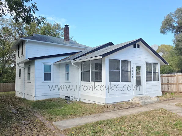 1108 S Harris Ave, Independence, MO 64053