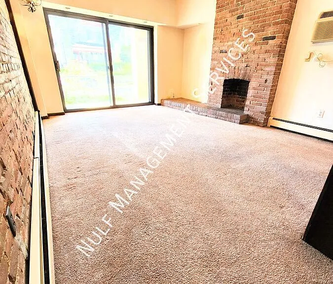 833 Mifflin Ave #101 — Photo 4