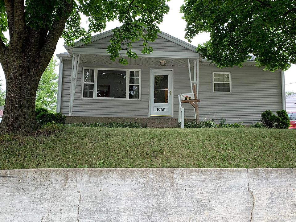 Front View of Home