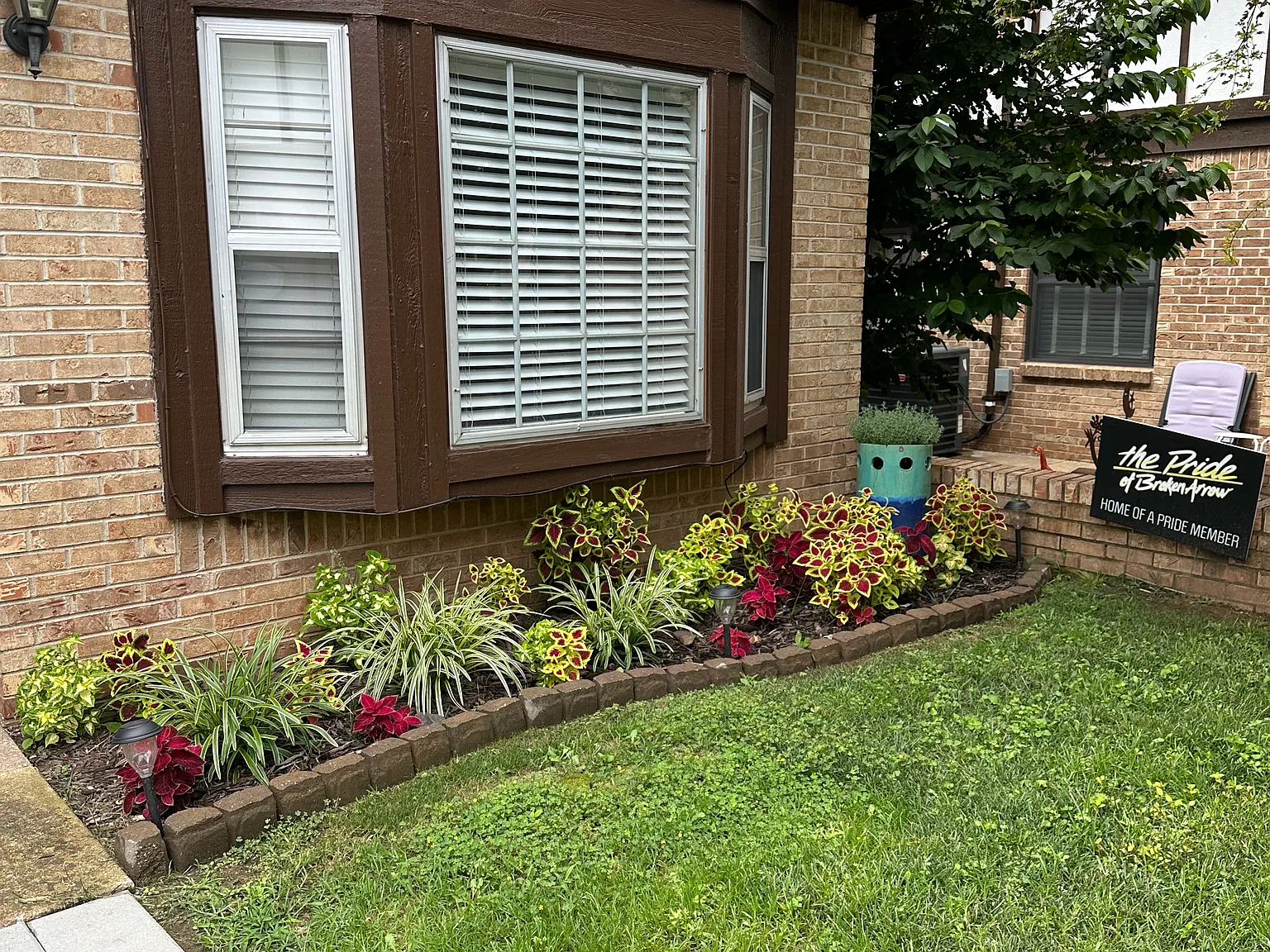 2 bed, 1.5 bath, 962 sqft, $1,550 — Photo 1