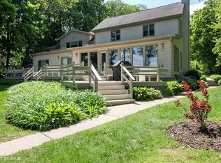 3521 Big Oak Rd, Delavan, WI 53115