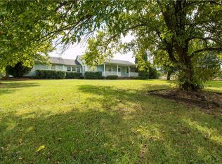 129 Brown Rd, Cave Springs, AR 72718