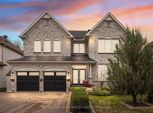 313 Eckerson Ave, Ottawa, ON K2S 0K8