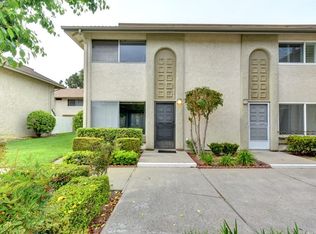 9667 Pettswood Dr, Huntington Beach, CA 92646