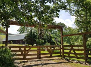 900 Peanut Rd, Parrottsville, TN 37843