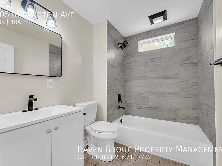 10518 Langton Ave — Photo 13