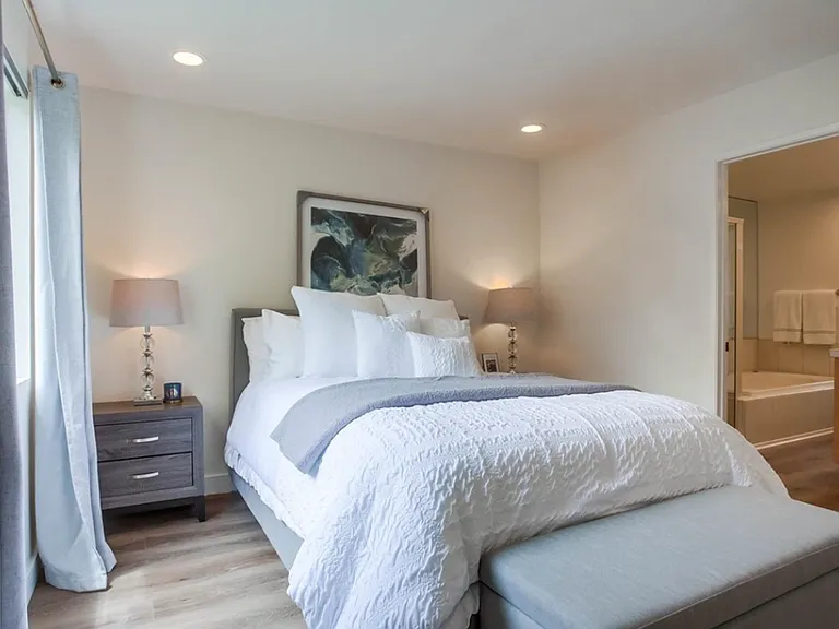 901 Caminito Estrada #C — Photo 17