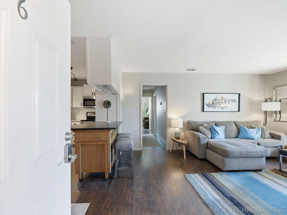 1st image of 3701 Riverside Dr APT 6