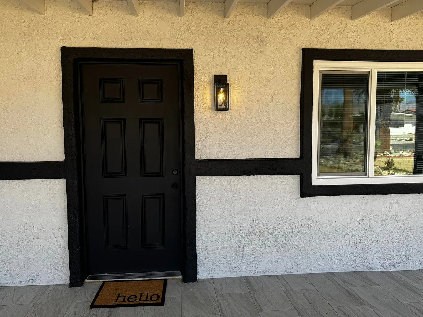 3 bed, 1305 sqft, $2,650 — Photo 2