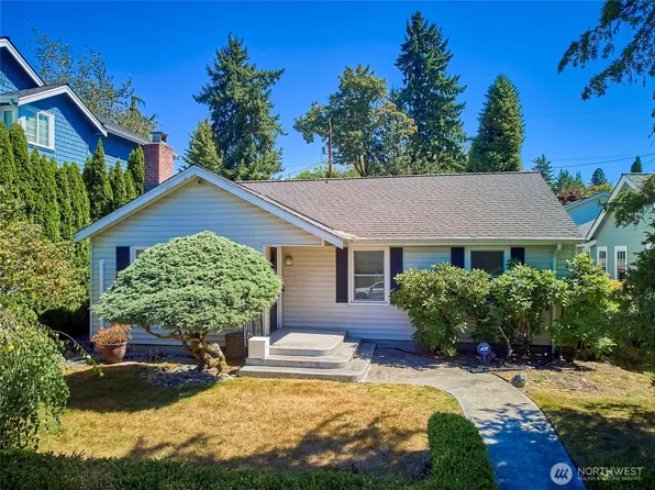 5806 56th Avenue NE, Seattle, WA 98105