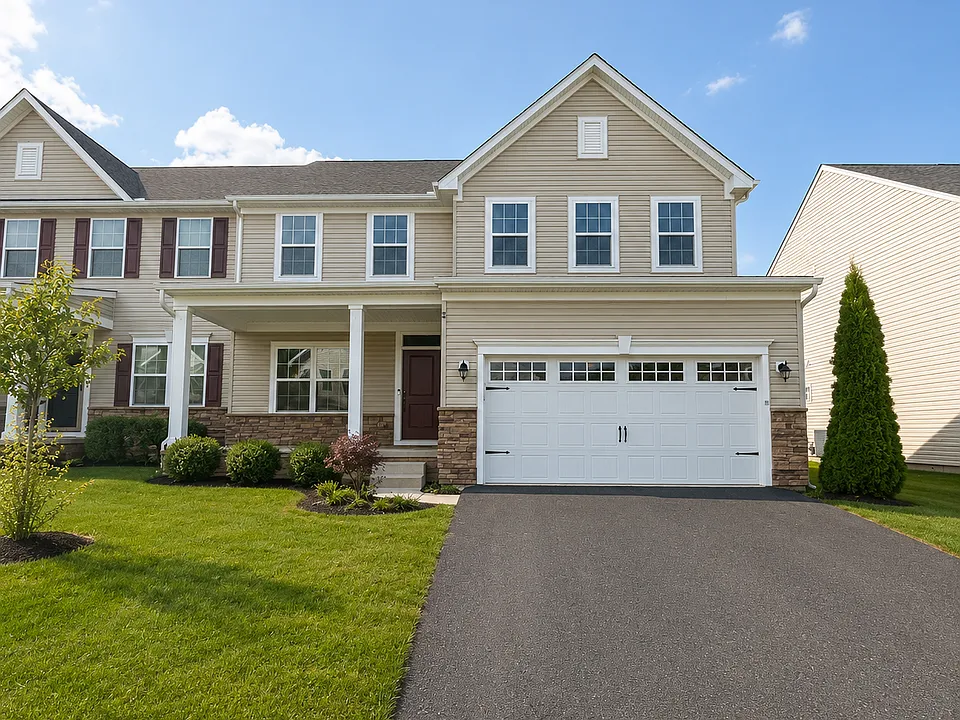 418 Tree Of Heaven Way