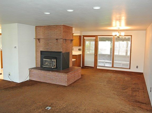 4th image of 915 Frazier Dr
