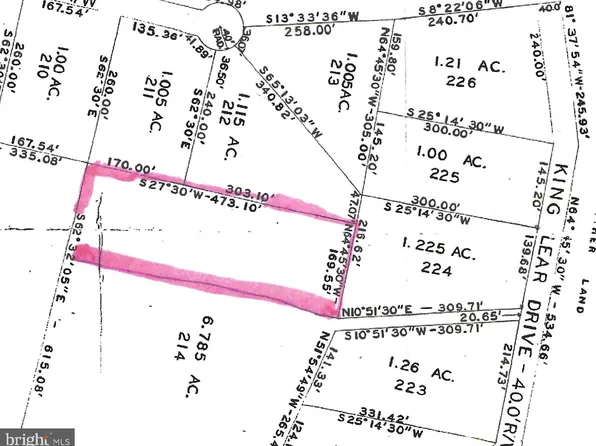 King Lear Dr, Charles Town, WV 25414