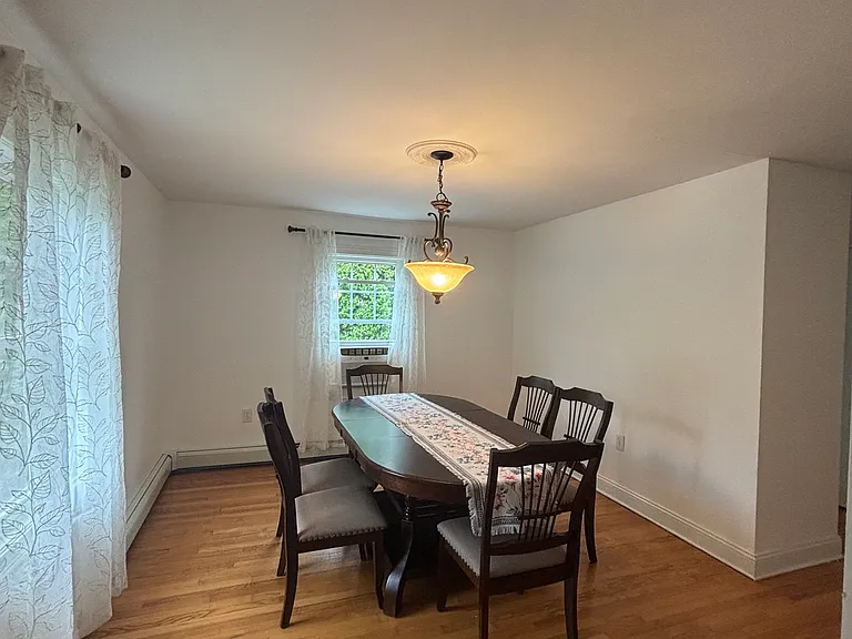 143 Bennett St — Photo 7