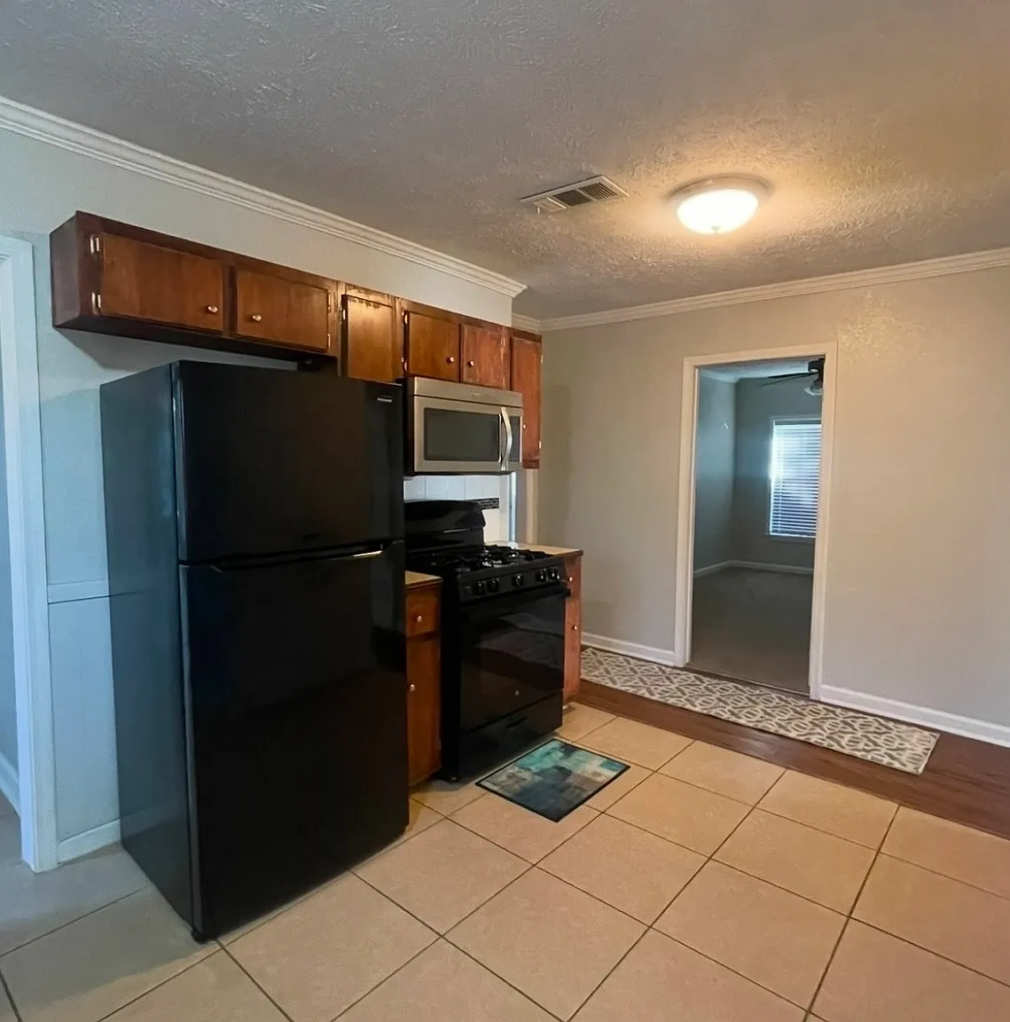 2052 North Robison Road - 1 — Photo 3
