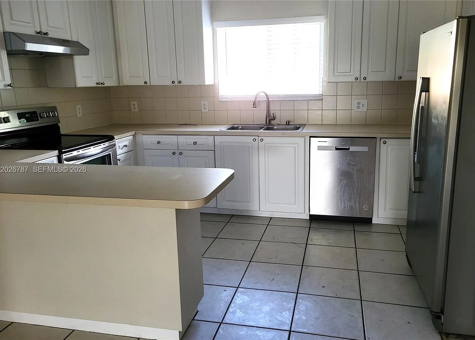 Washington Palms Condo — Photo 4