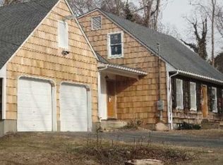 210 Sound Rd, Wading River, NY 11792