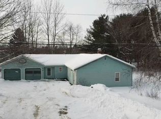 4 Mann St, Howland, ME 04448