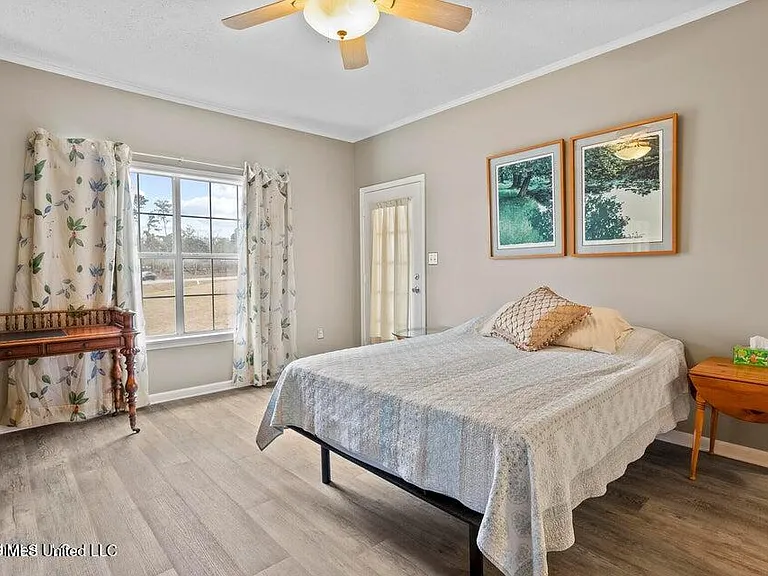 74 Lake Barnett Dr — Photo 17
