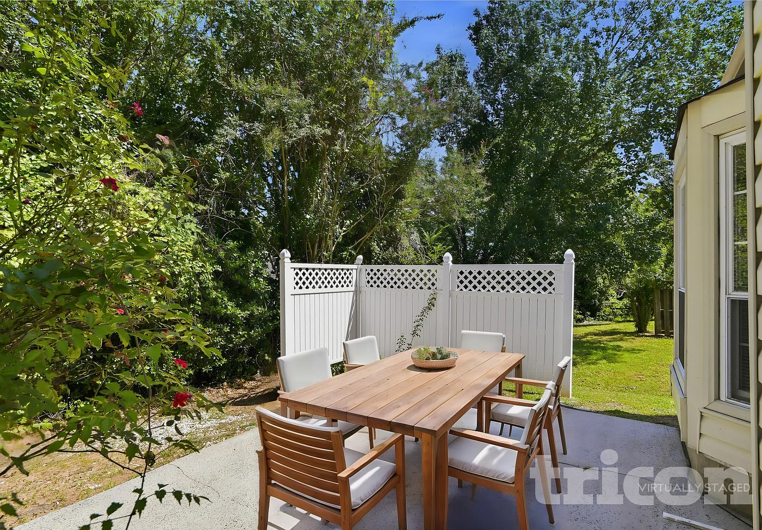 10334 Creswell Court Charlotte NC — Photo 2