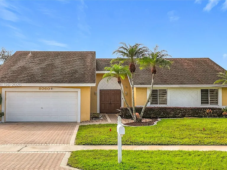 8060 NW 51st Ct — Photo 65