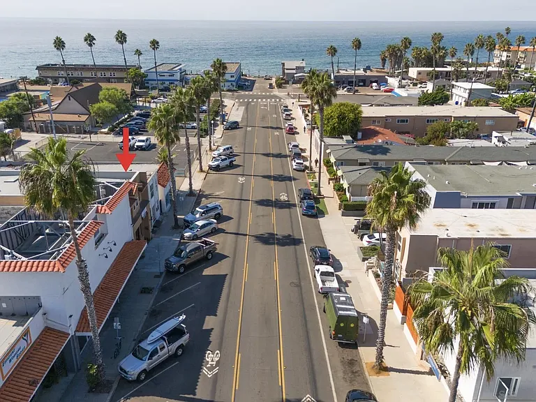 4741 Point Loma Ave #201 — Photo 1