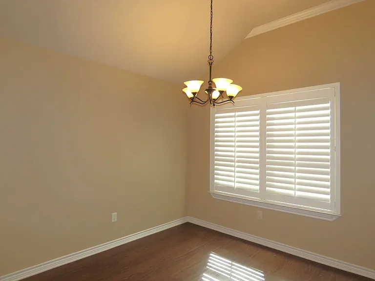 414 Asher — Photo 13