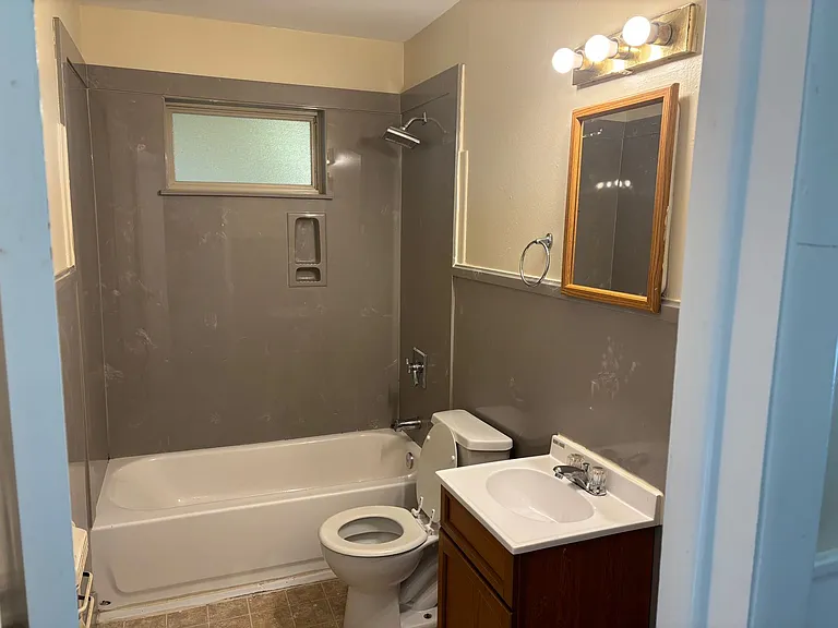 1504 S Buchanan St — Photo 6