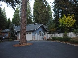 13871 Highland Dr, Grass Valley, CA 95945