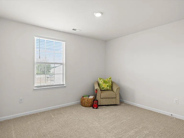 97 Long Meadow Ln — Photo 31