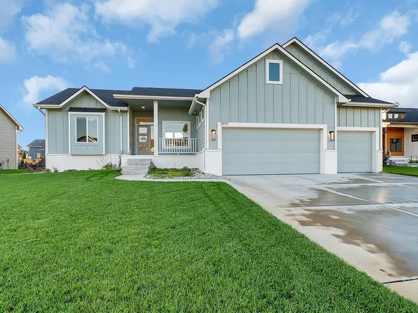 3971 N Estancia Ct, Wichita, KS 67205