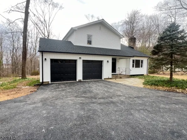 33 Northwood Rd, Jefferson Twp., NJ 07849