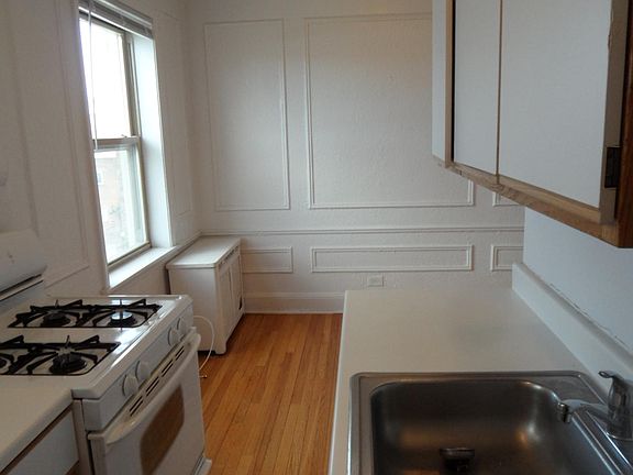 5th image of 1521 W Farwell Ave