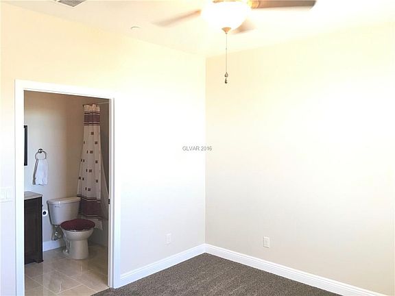4th image of 325 E Paradise Hills Dr