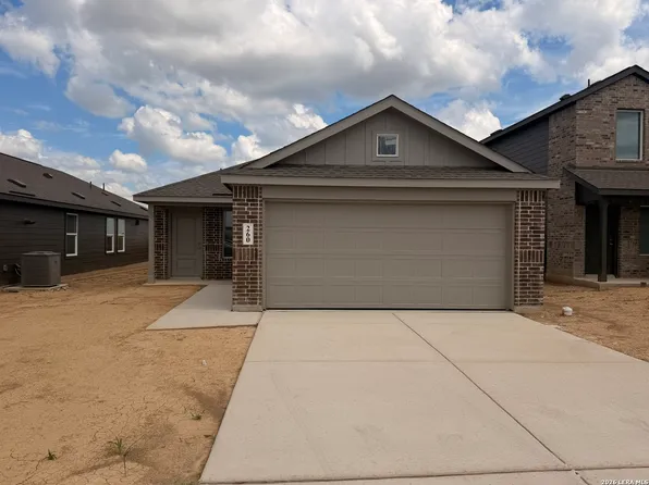 260 Zyra Ave, New Braunfels, TX 78130
