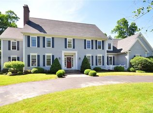 10 Scarborough Rd, Simsbury, CT 06070