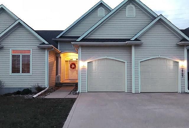 1st image of 2705 Castles Gate Dr