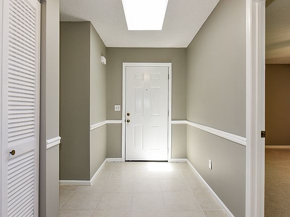 4th image of 282 Heathersett Dr