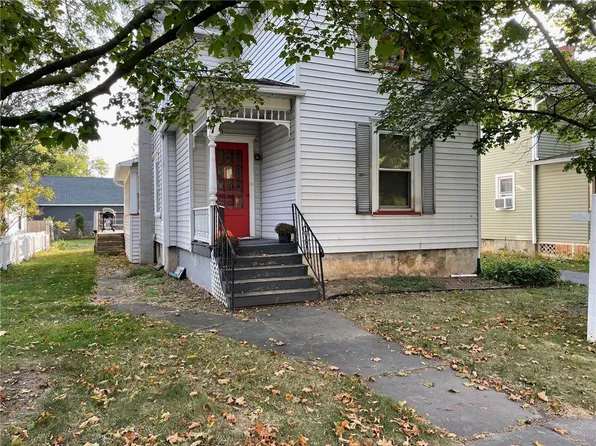 287 Mason St, Canandaigua, NY 14424