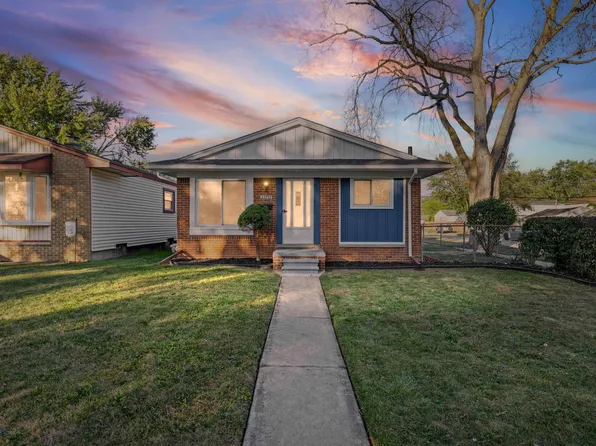 23339 Allor St, Saint Clair Shores, MI 48082