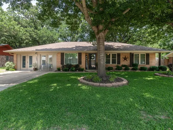 202 Juniper St, Mansfield, TX 76063