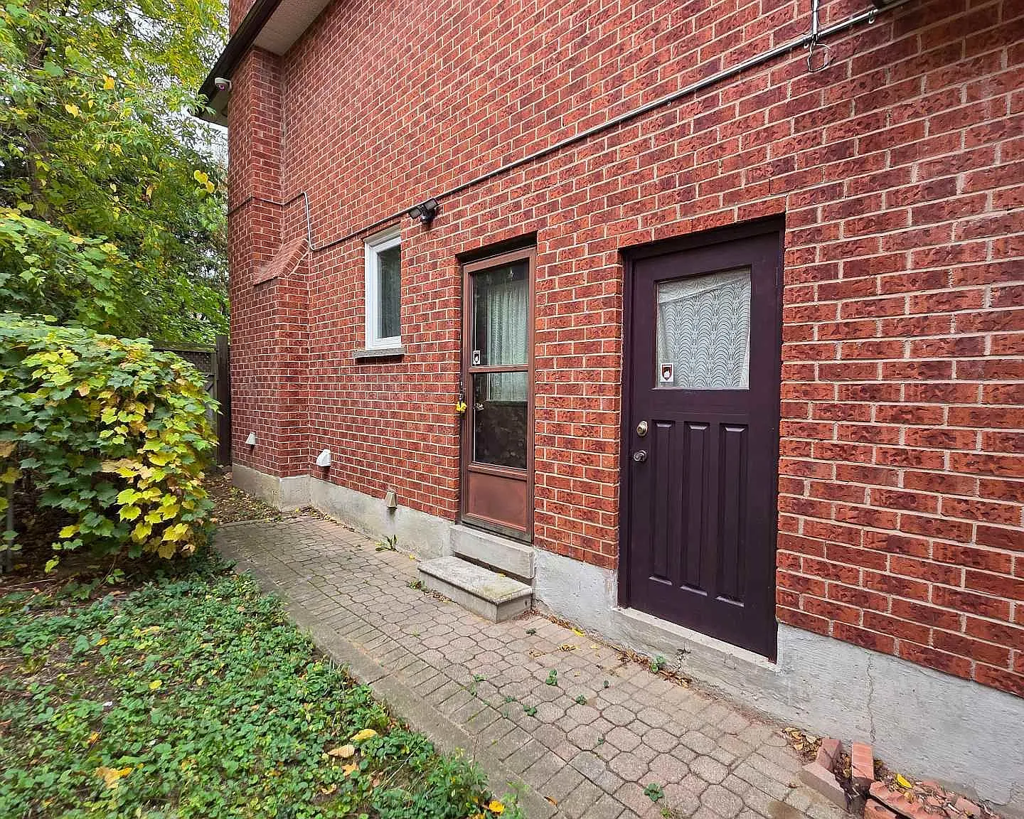 3 bed, $1,800 — Photo 3