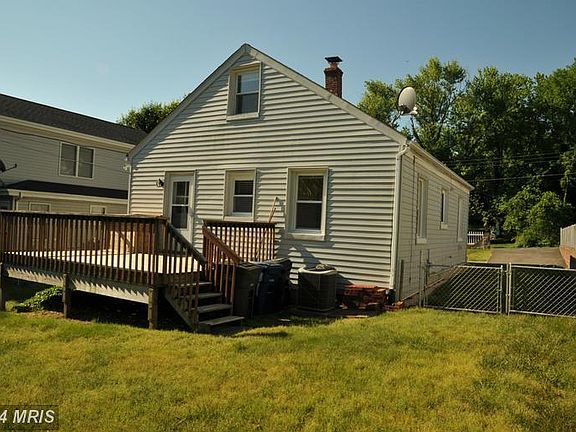 backyard-deck